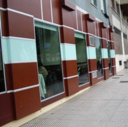 Fachada lateral café El Congreso, Oviedo